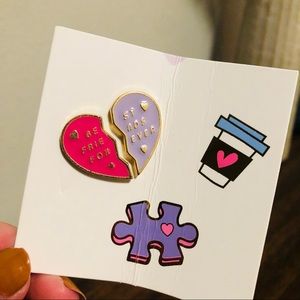 Bestfriend pin - two colors pink and purple